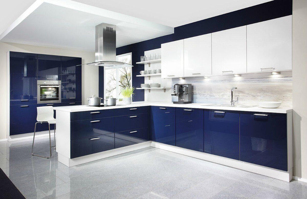 Синяя кухня в стиле модерн